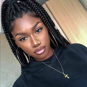 Meet your Posher, Prisca